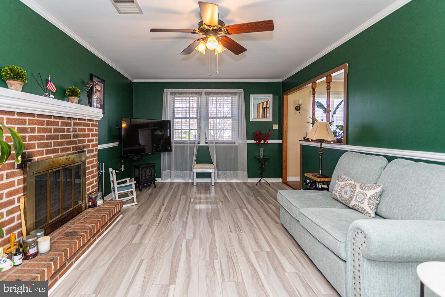 718 Chatham Road Fairless Hills, PA 19030 - Photo 9 of 30