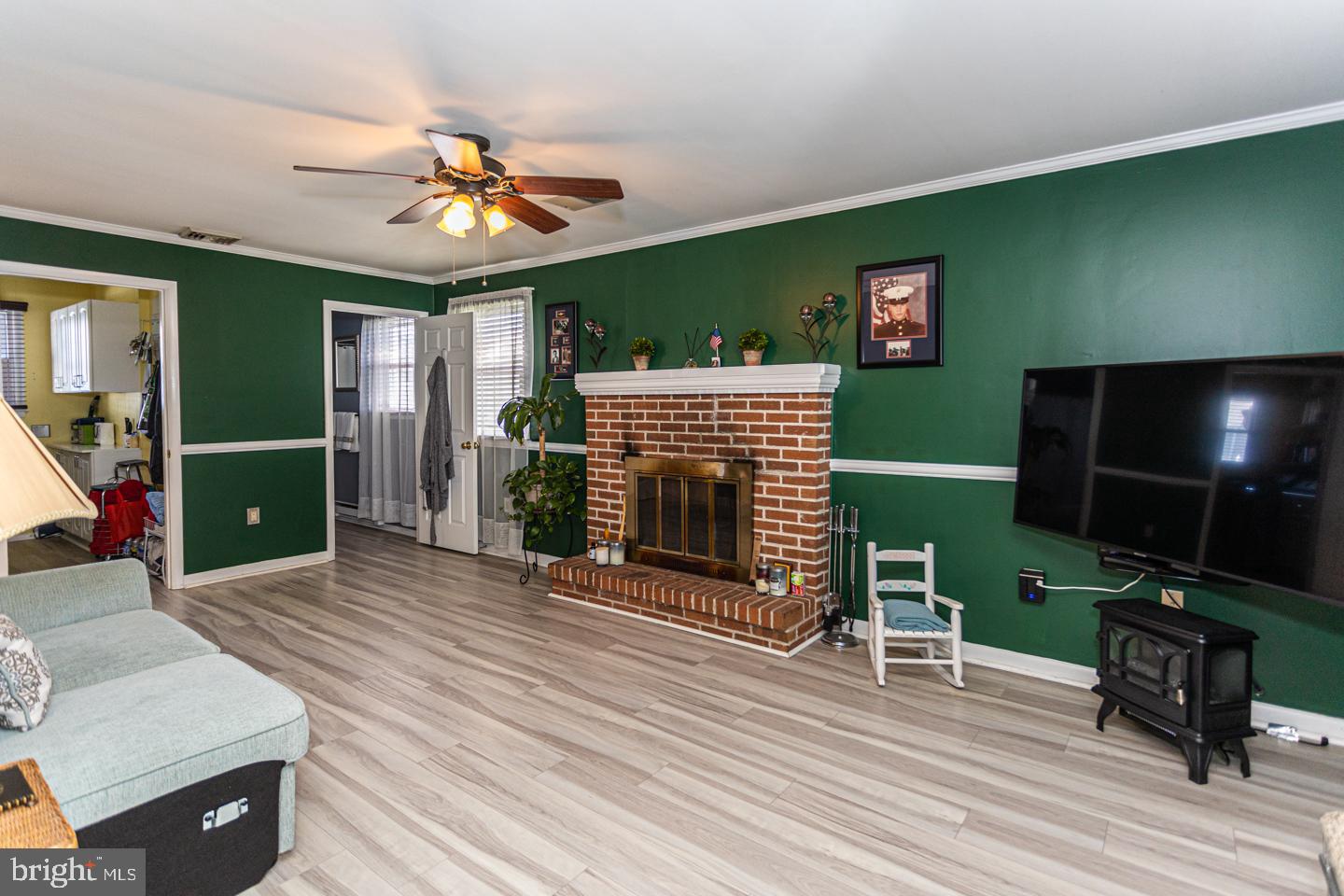 718 Chatham Road Fairless Hills, PA 19030 - Photo 10 of 30