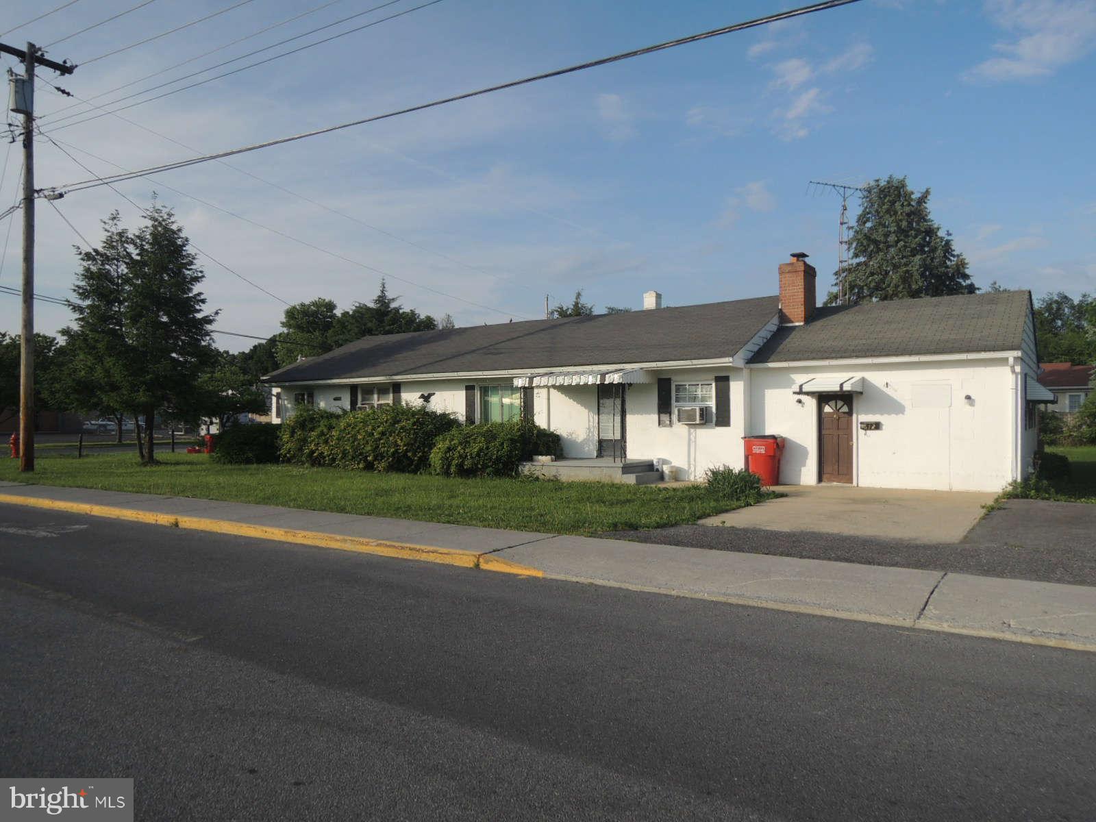 612 North Preston Street Ranson, WV 25438 - Photo 1 of 8 Exterior (Front)
