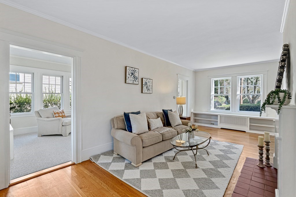 15 Sargent Road Winchester, MA 01890 - Photo 6 of 42
