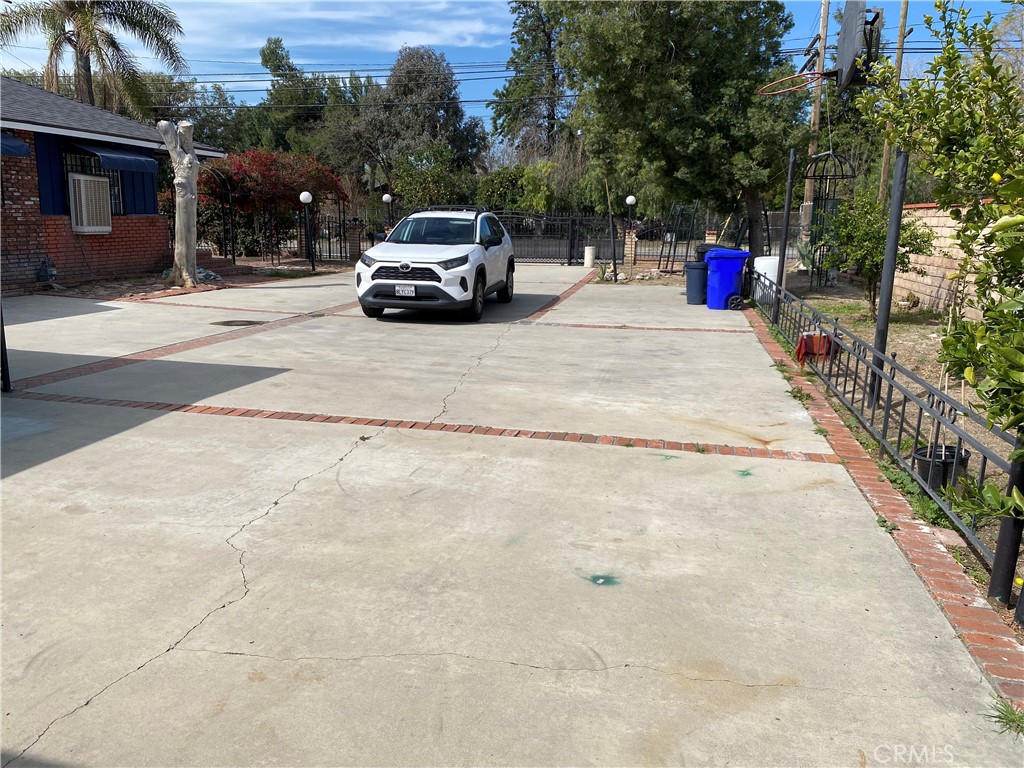 2575 North Macy Street San Bernardino, CA 92407 - Photo 12 of 13