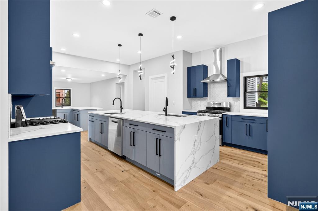 447 Queen Anne Road Teaneck, NJ 07666 - Photo 21 of 50