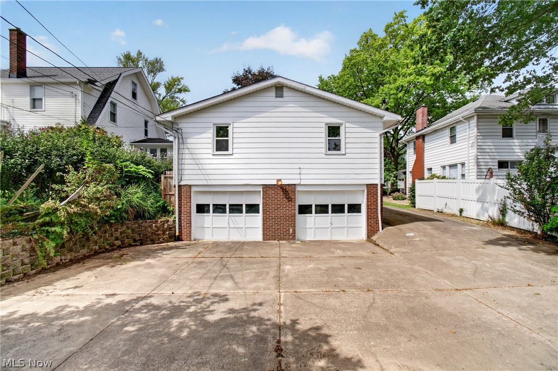 852 Phillips Road Northeast Massillon, OH 44646 - Photo 24 of 26 Gallery Image 24