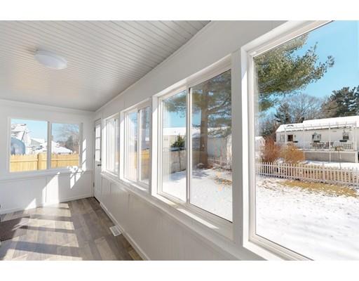17 Mattapoisett Road Wareham, MA 02571 - Photo 11 of 27 Gallery Image 11