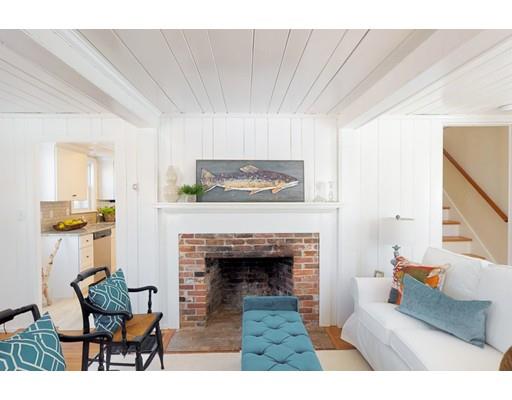 17 Mattapoisett Road Wareham, MA 02571 - Photo 2 of 27 Gallery Image 2