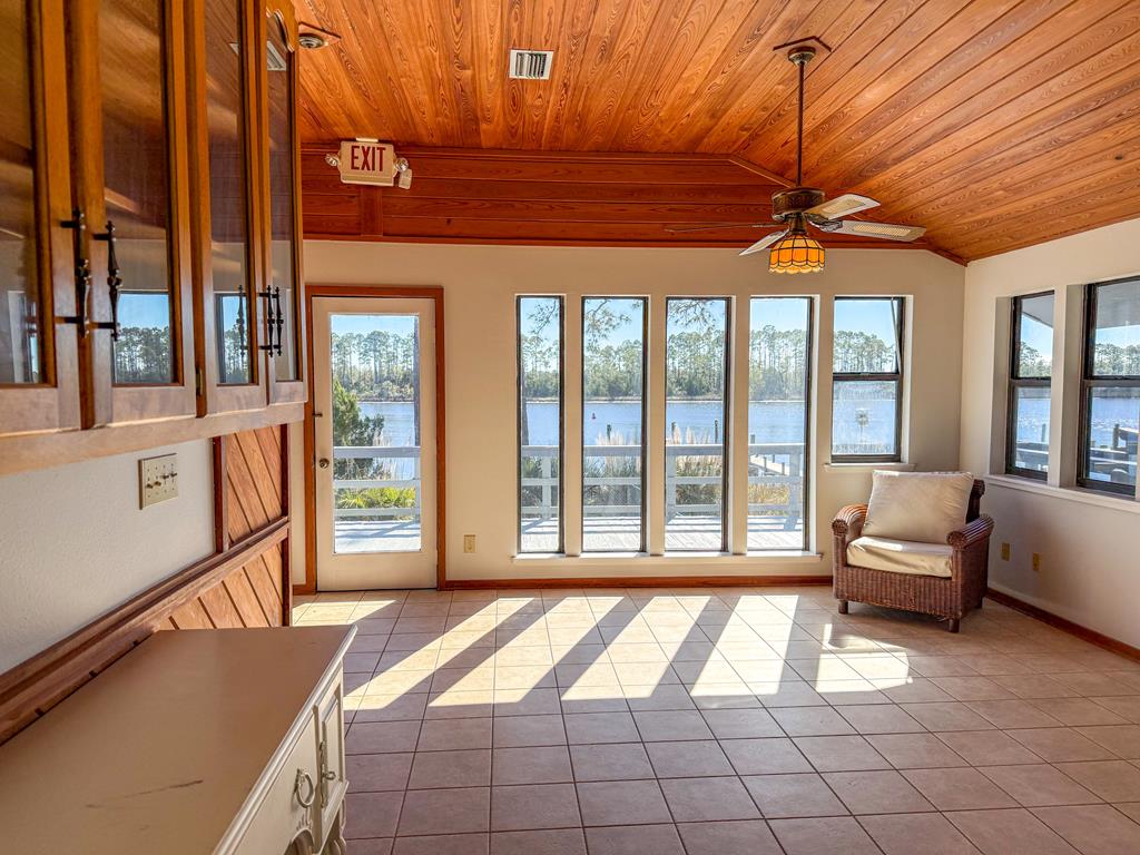 425 River Road Carrabelle, FL 32322 - Photo 16 of 35