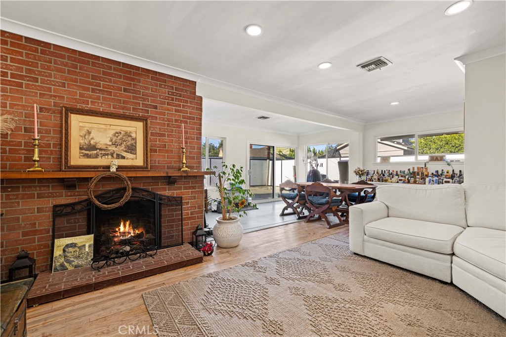 18229 Strathern Street Reseda, CA 91335 - Photo 12 of 27