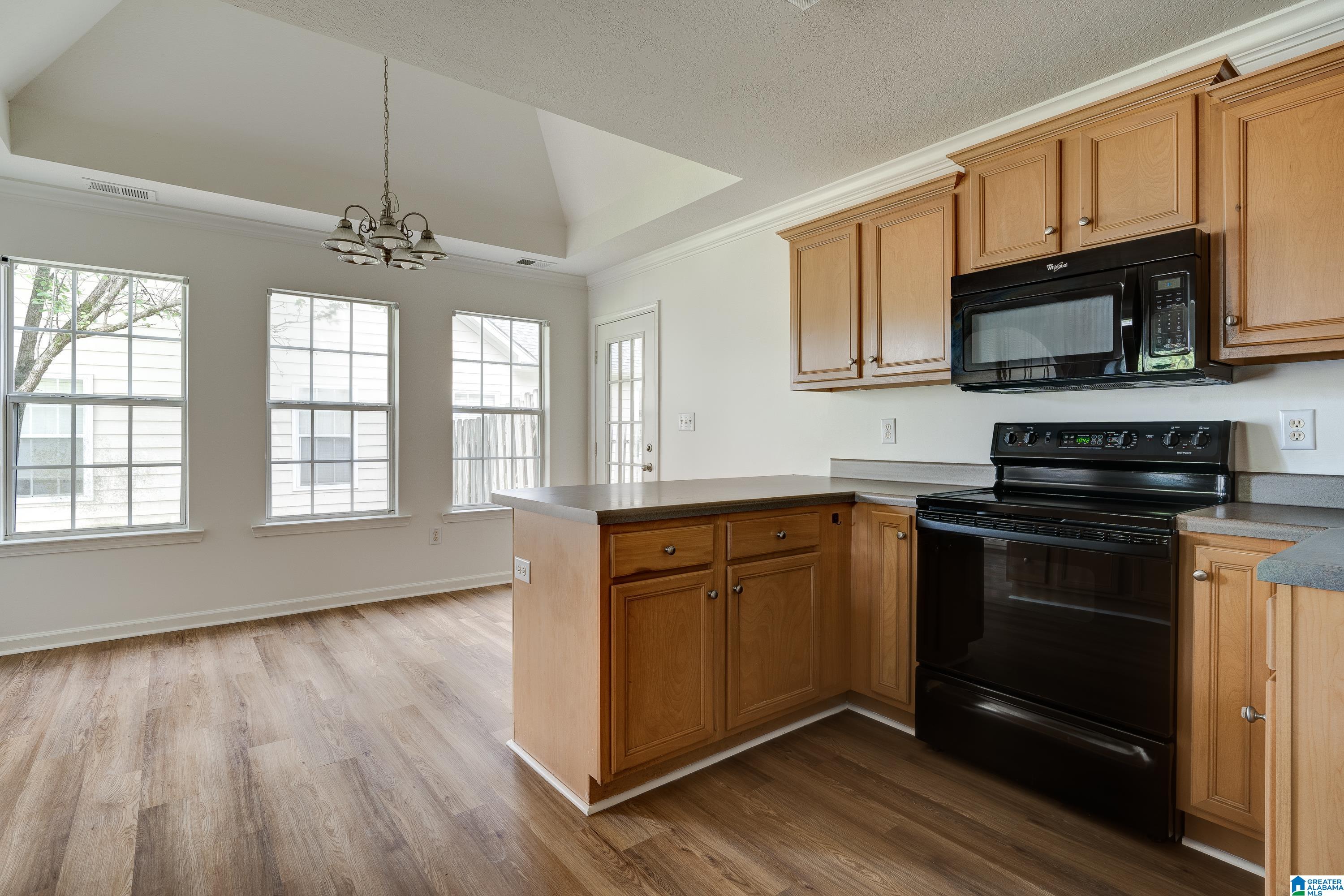 641 Meriweather Drive Calera, AL 35040 - Photo 12 of 28