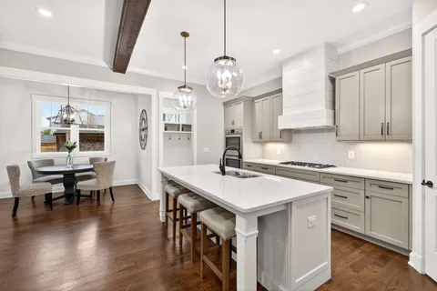 $1,275,000 | 4111 Lone Oak Road, Unit B, Nashville, TN 37215