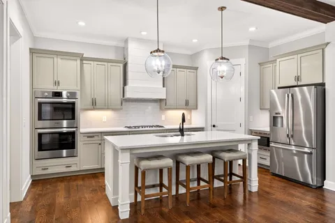 $1,275,000 | 4111 Lone Oak Road, Unit B, Nashville, TN 37215