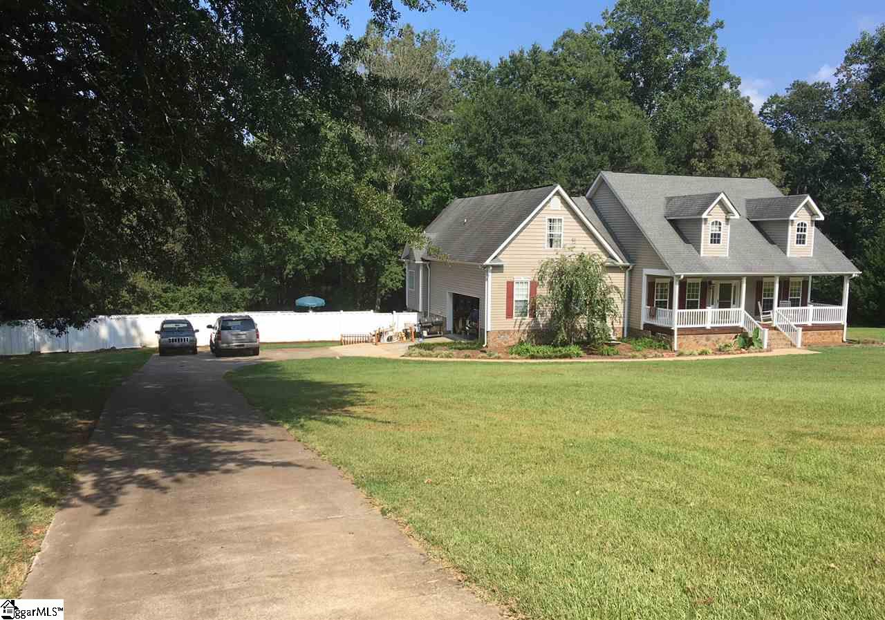372 Deer Creek Road Easley, SC 29640 - Photo 2 of 36