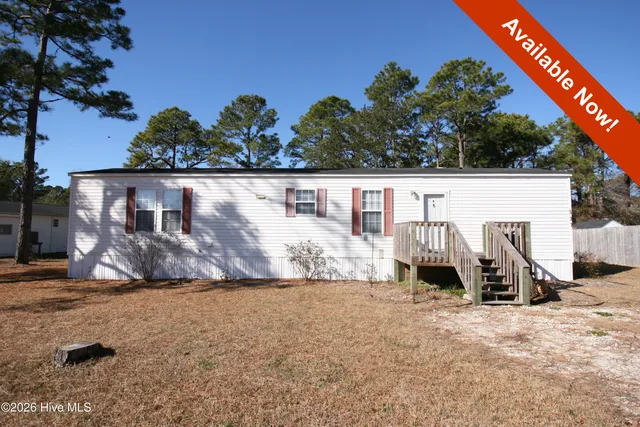 $1,100 | 337 Dwight Street, Holly Ridge, NC 28445