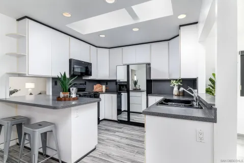 $1,160,000 | 10421 Calico Circle, San Diego, CA 92126
