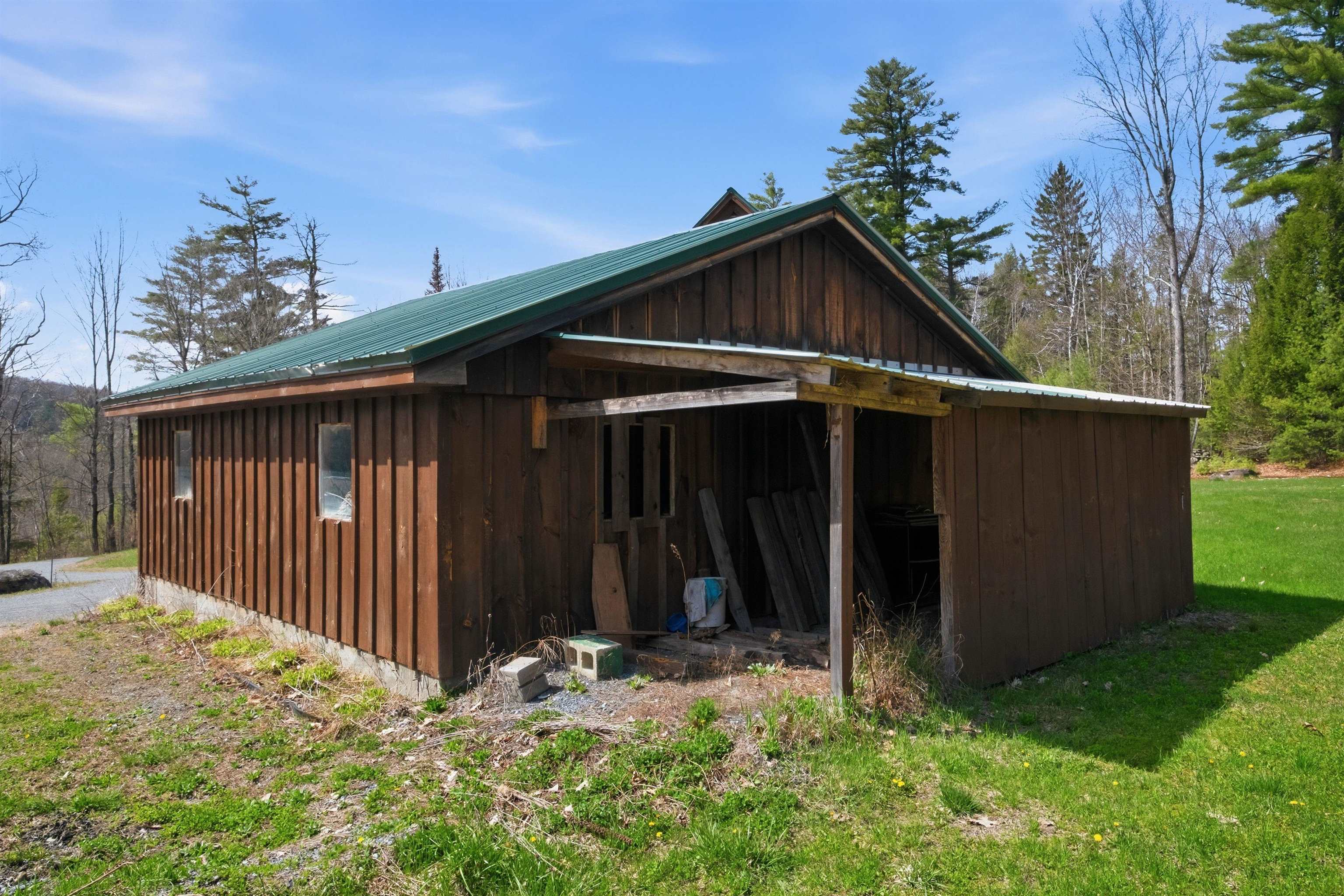 218 East Side Road Wentworth, NH 03282 - Photo 6 of 54 Gallery Image 6