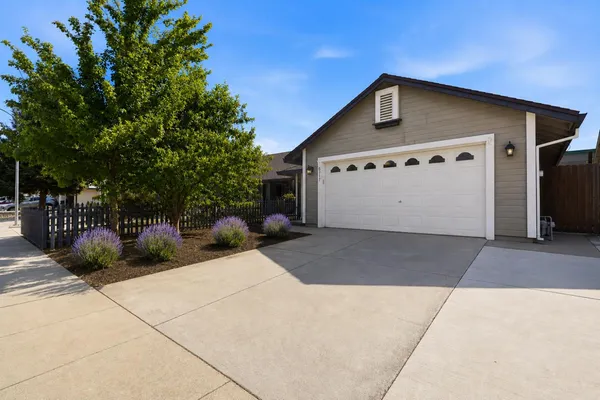 $449,000 | 6317 Elkhorn Manor Drive, Rio Linda, CA 95673