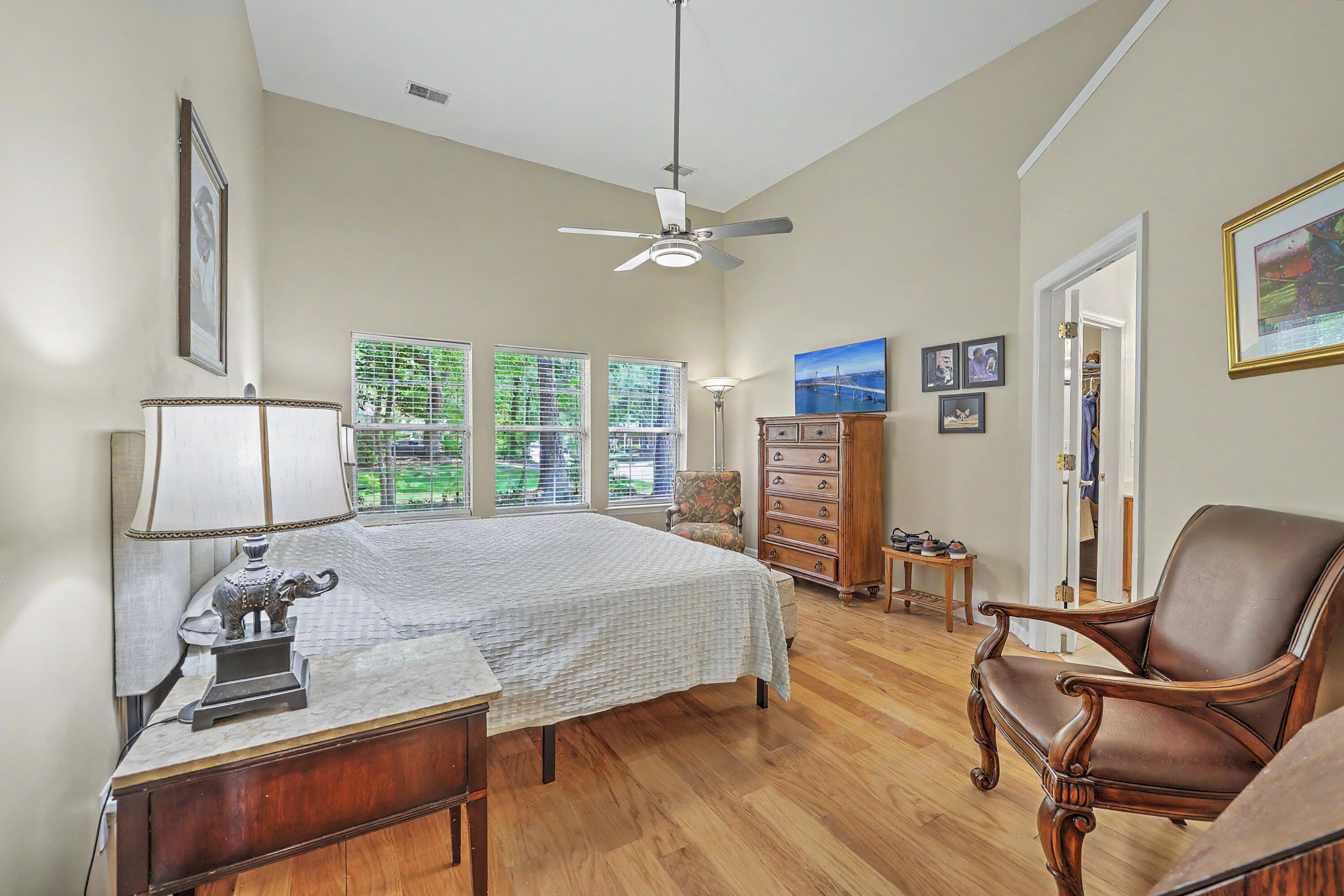 561 Pointe Of Oaks Road Summerville, SC 29485 - Photo 18 of 35