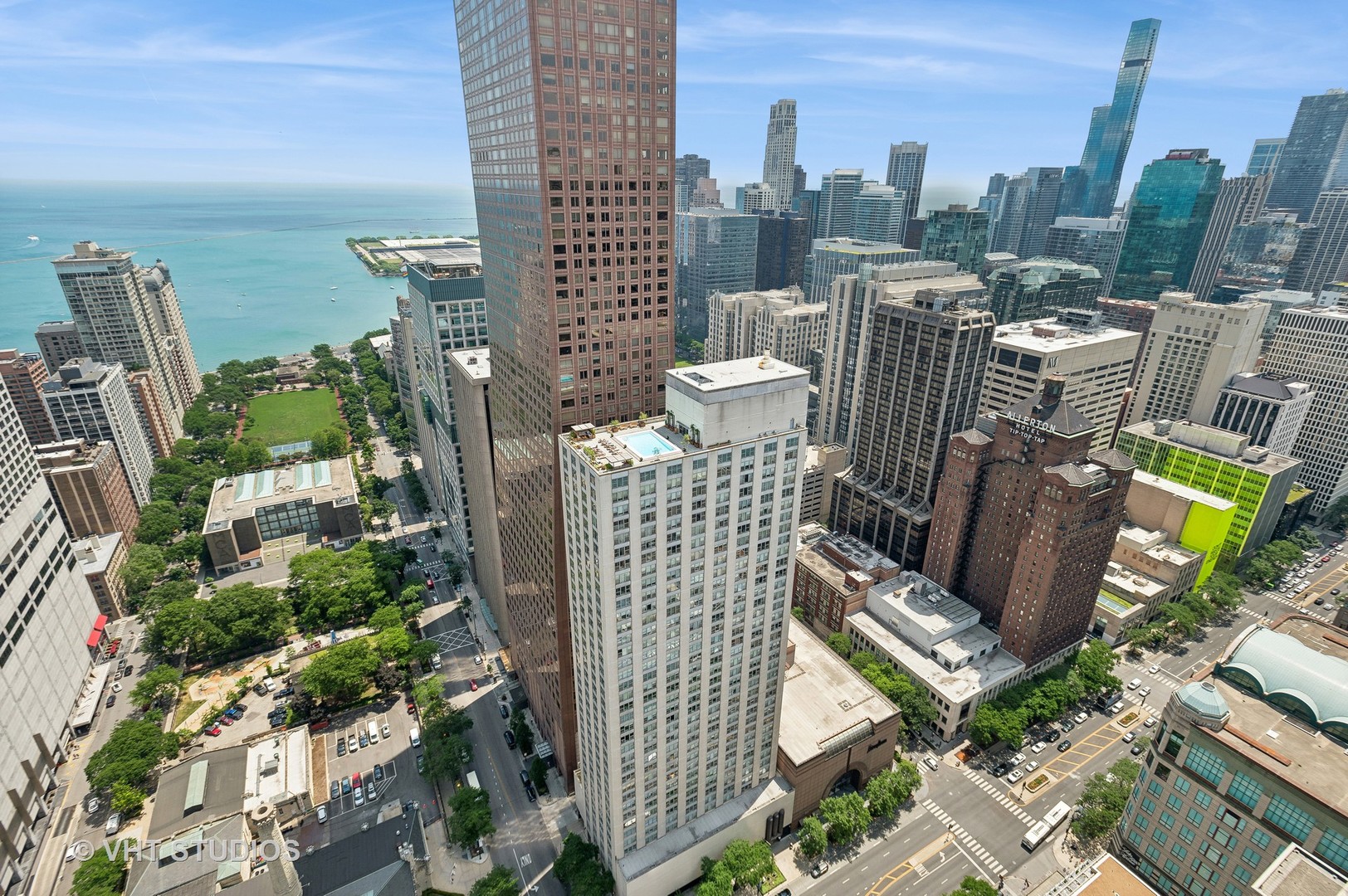 800 North Michigan Avenue, Unit 4702 Chicago, IL 60611 - Photo 27 of 31 a view of a city with tall buildings