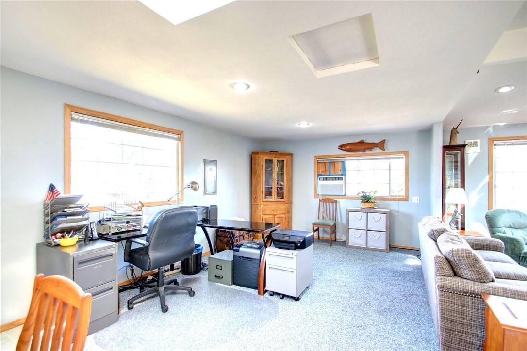 17157 Bennett Road Mount Vernon, WA 98273 - Photo 6 of 25