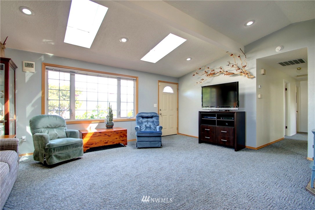 17157 Bennett Road Mount Vernon, WA 98273 - Photo 7 of 25