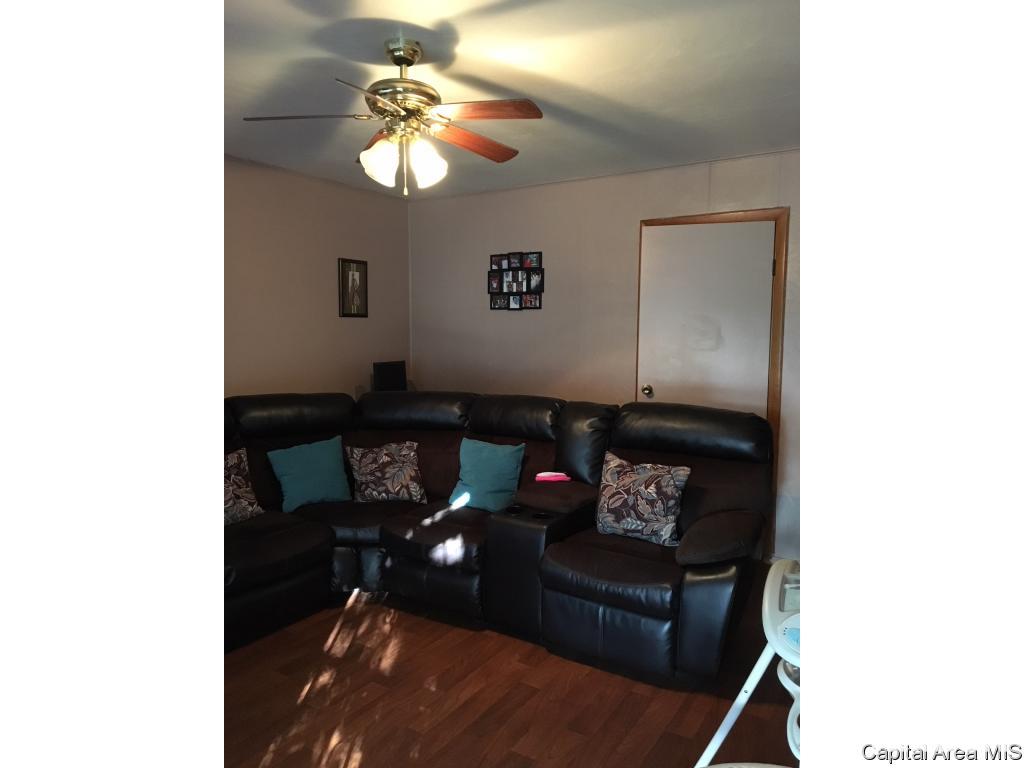 1532 South 16th Street Springfield, IL 62703 - Photo 3 of 7