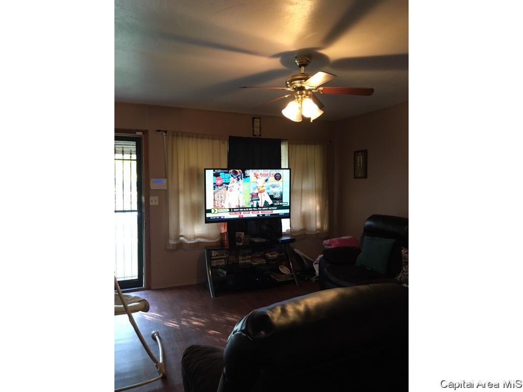 1532 South 16th Street Springfield, IL 62703 - Photo 4 of 7
