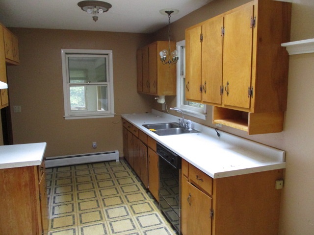 347 Village Road Wilmot, NH 03287 - Photo 5 of 12 Gallery Image 5