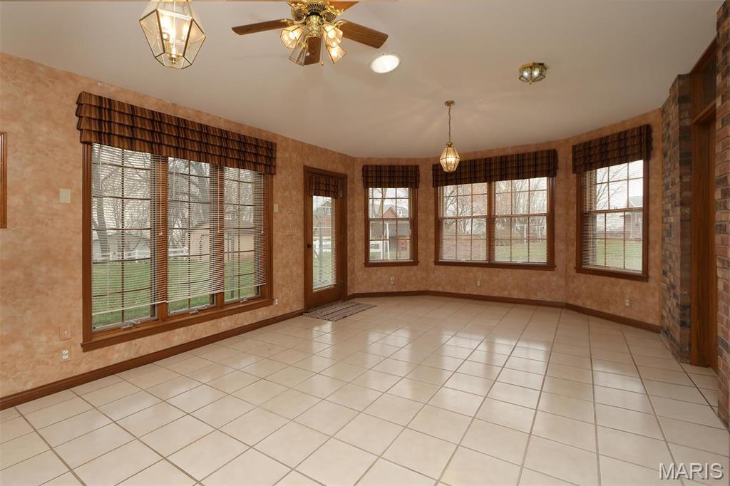 8032 Blue Mound Drive St. Rose, IL 62230 - Photo 38 of 53