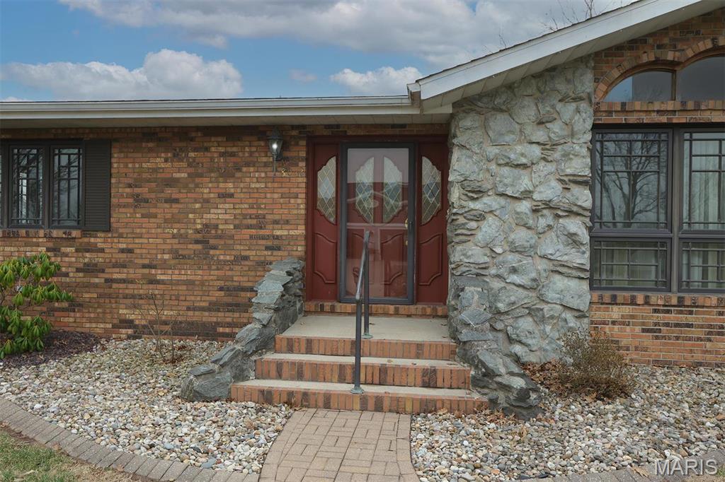 8032 Blue Mound Drive St. Rose, IL 62230 - Photo 7 of 53