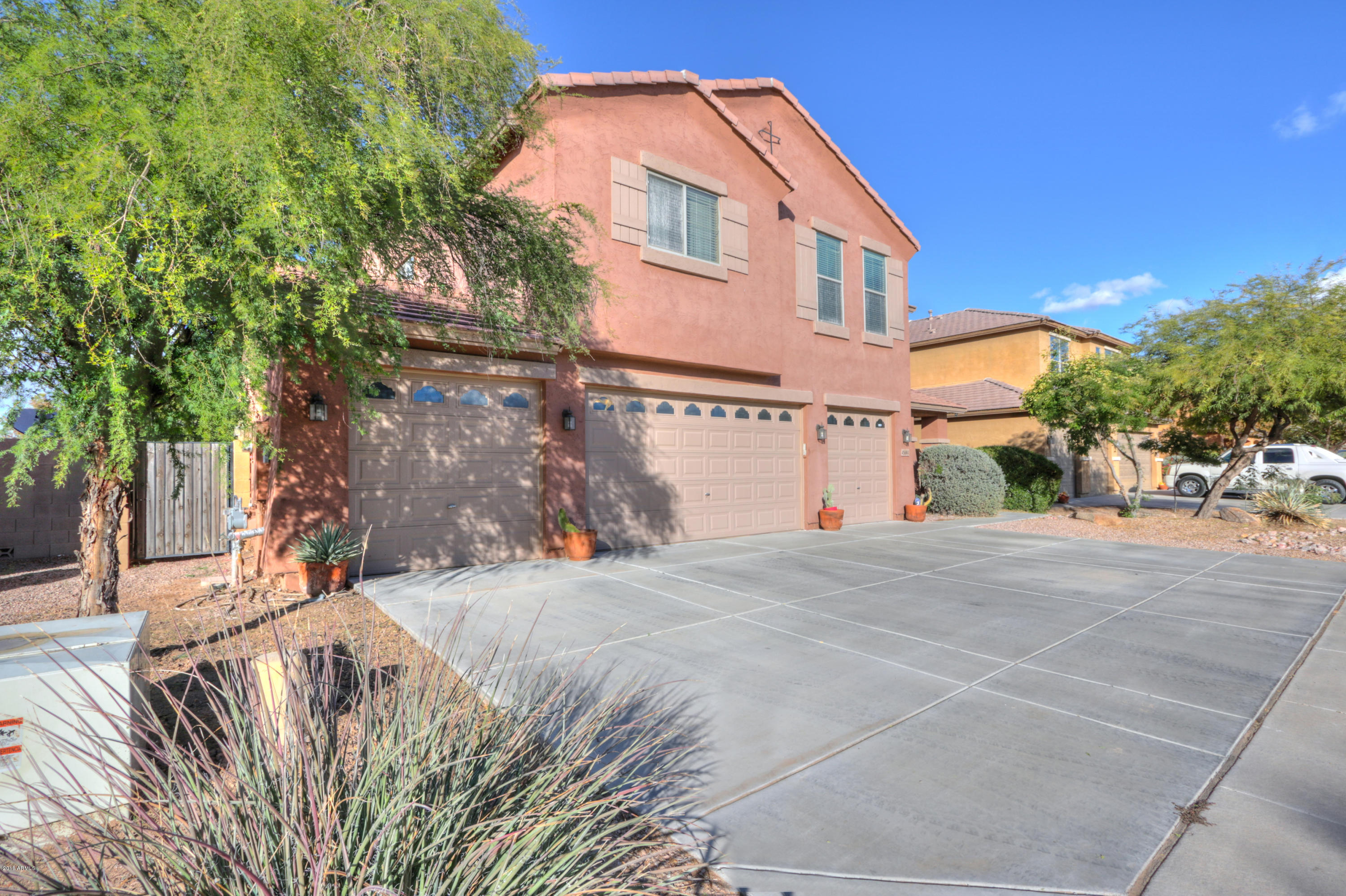 45682 West Mountain View Road Maricopa, AZ 85139 - Photo 2 of 46 Front west