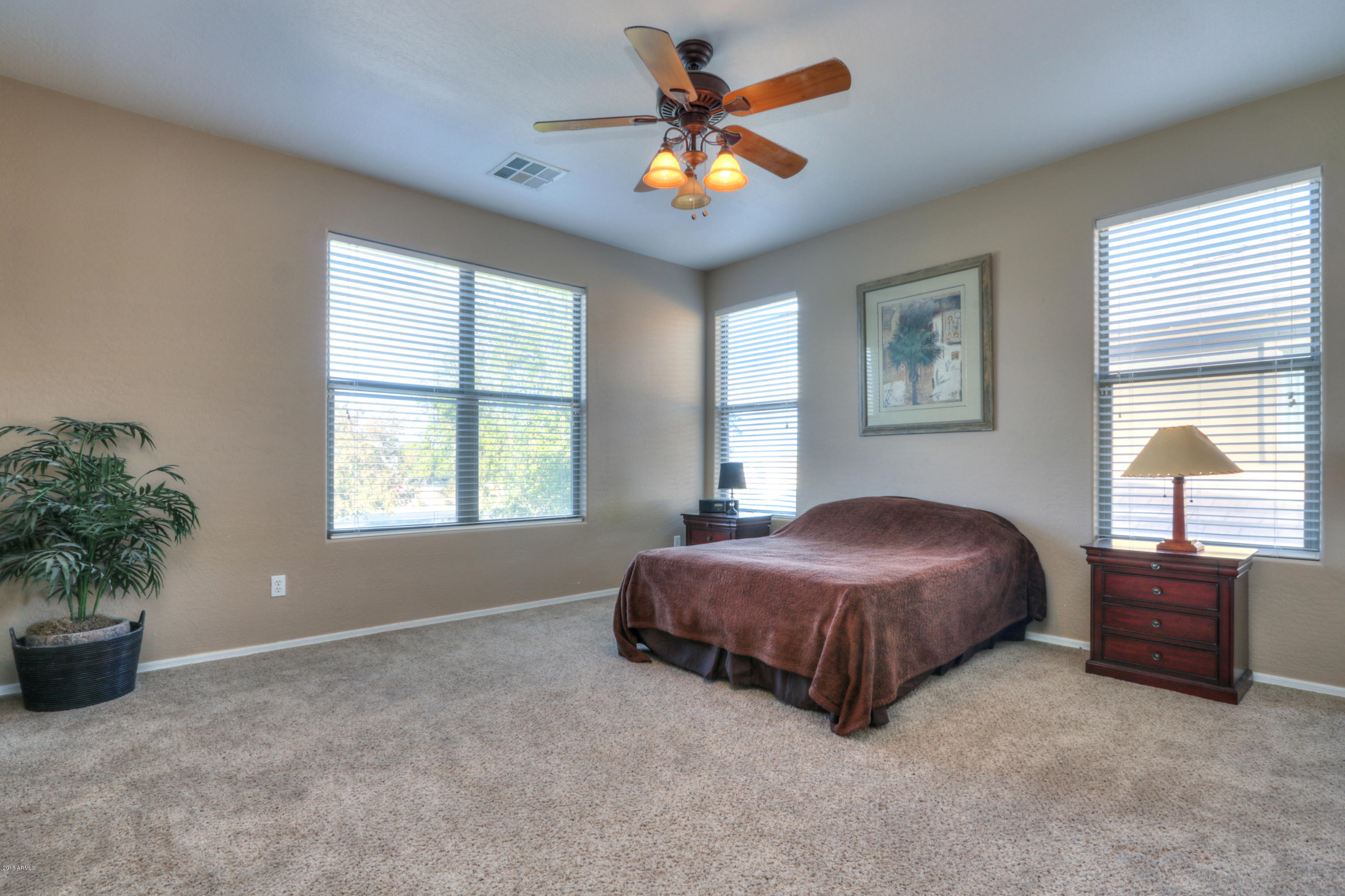 45682 West Mountain View Road Maricopa, AZ 85139 - Photo 31 of 46 Guest Wing Suite