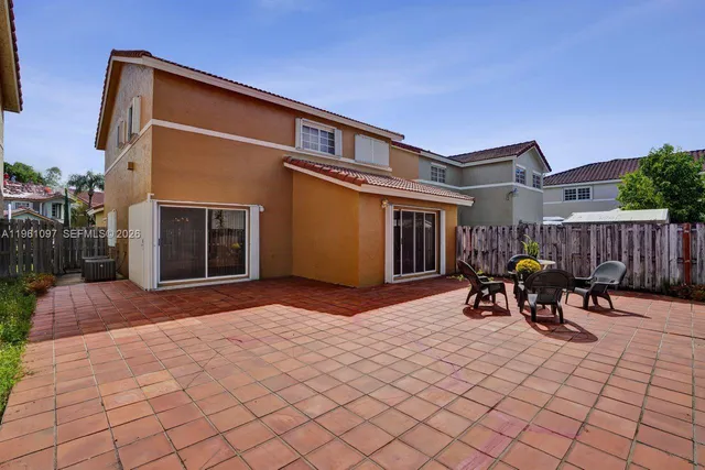 $669,000 | 10190 Southwest 138th Court, Miami, FL 33186