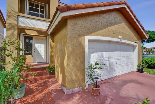 $669,000 | 10190 Southwest 138th Court, Miami, FL 33186