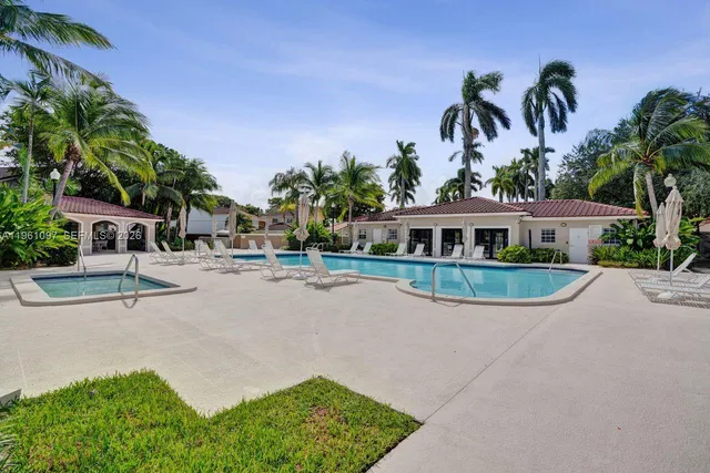 $669,000 | 10190 Southwest 138th Court, Miami, FL 33186