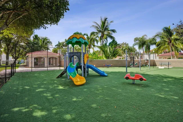 $669,000 | 10190 Southwest 138th Court, Miami, FL 33186