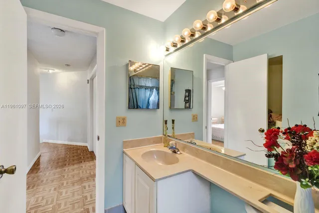 $669,000 | 10190 Southwest 138th Court, Miami, FL 33186