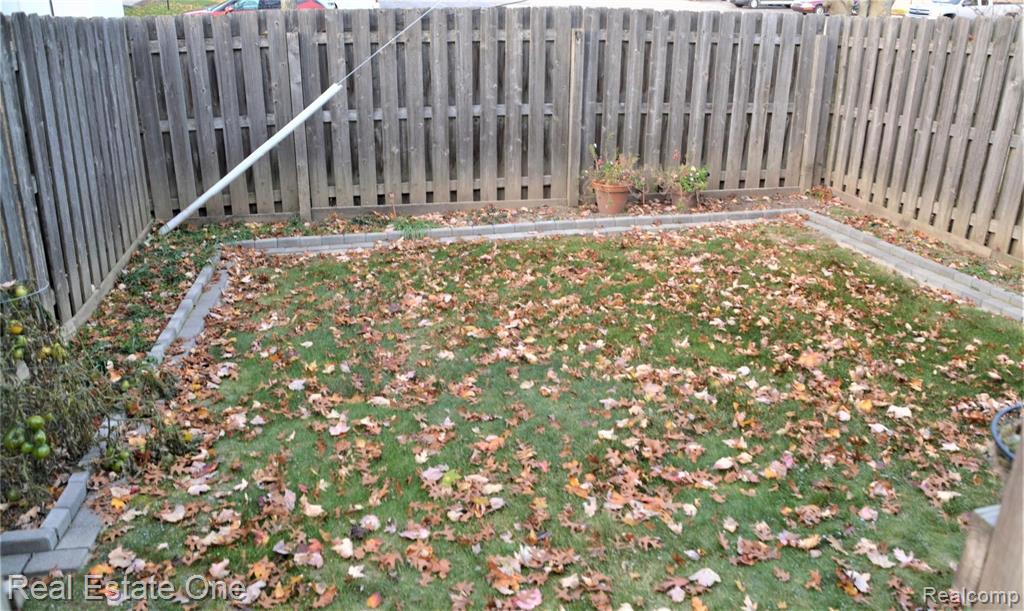 55 Manor Way, Unit 1040 Rochester, MI 48309 - Photo 3 of 14