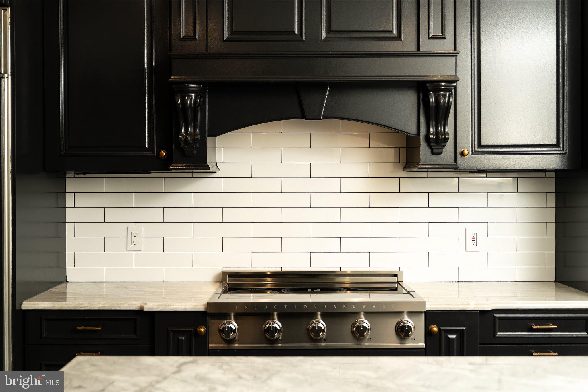 2164 Pennington Road Ewing, NJ 08638 - Photo 12 of 55