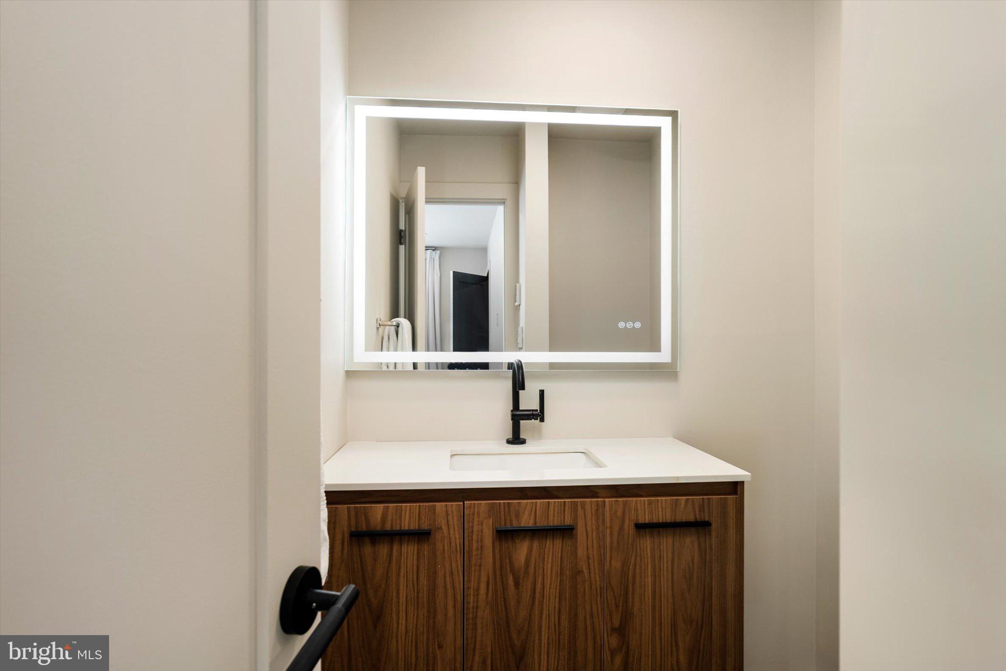 2164 Pennington Road Ewing, NJ 08638 - Photo 23 of 55