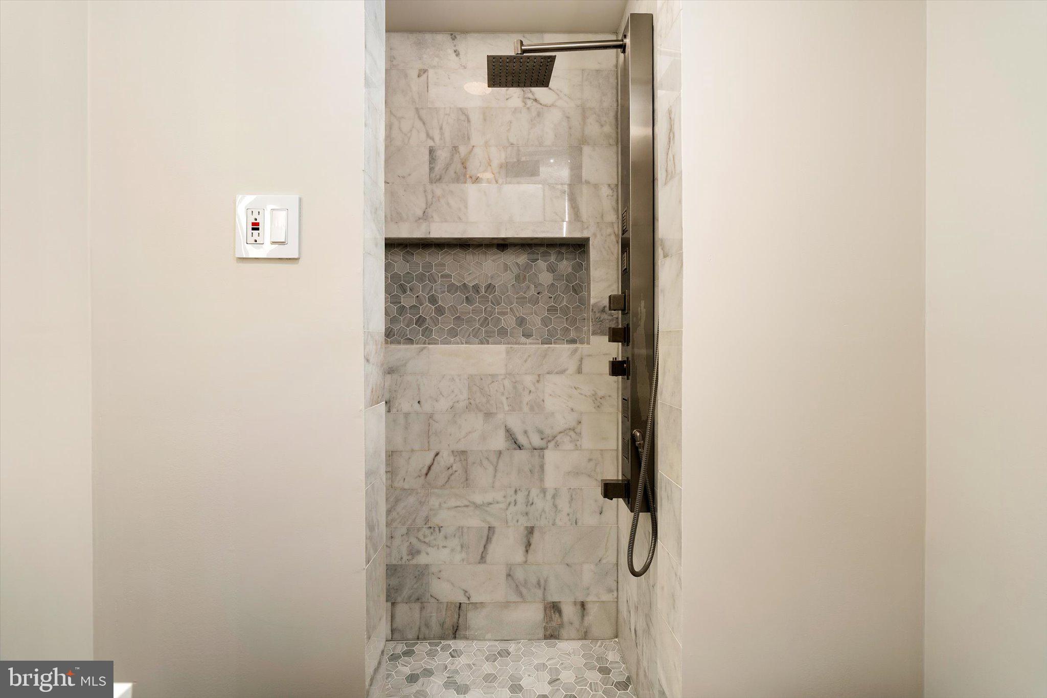 2164 Pennington Road Ewing, NJ 08638 - Photo 24 of 55