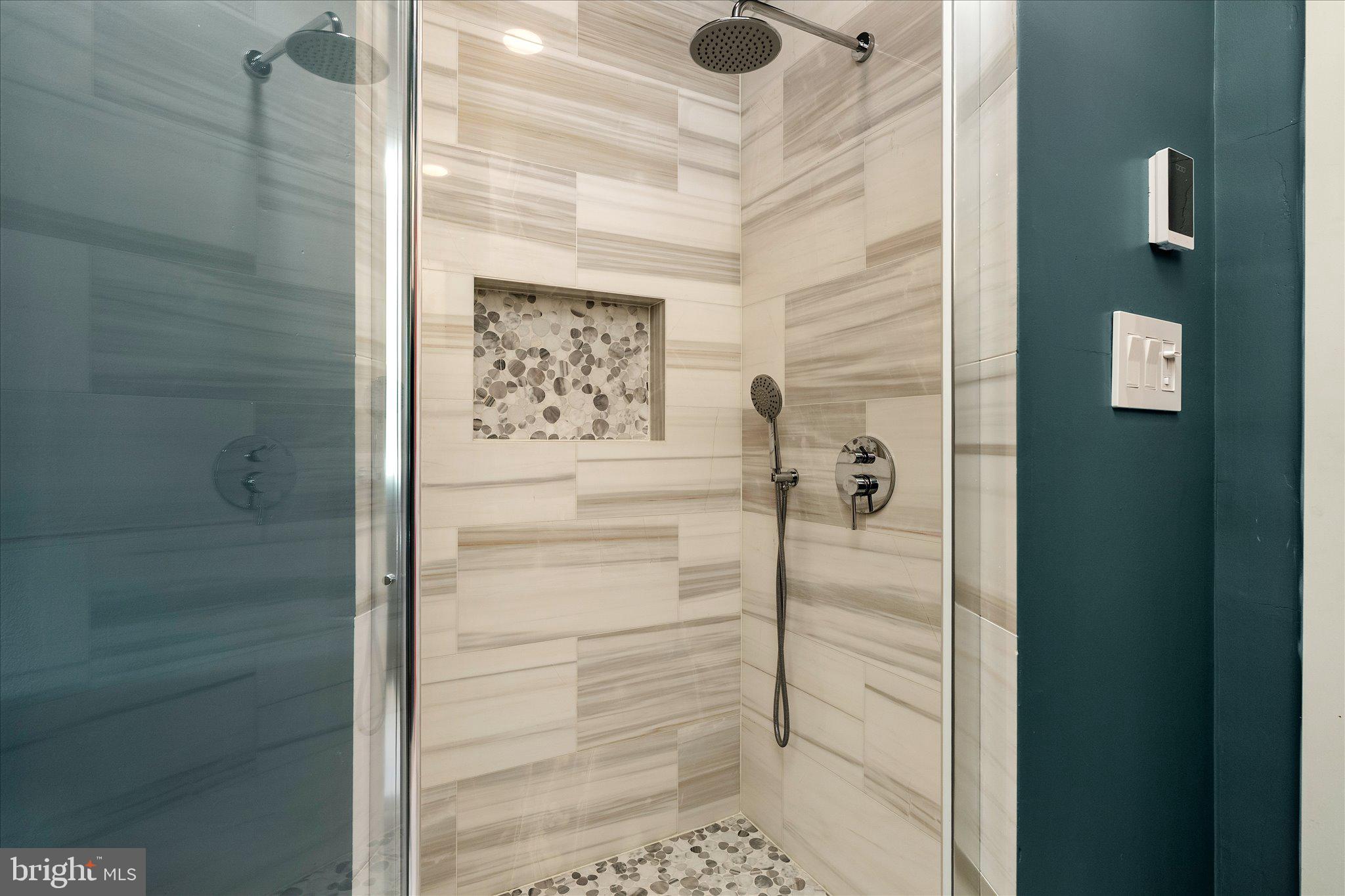 2164 Pennington Road Ewing, NJ 08638 - Photo 29 of 55