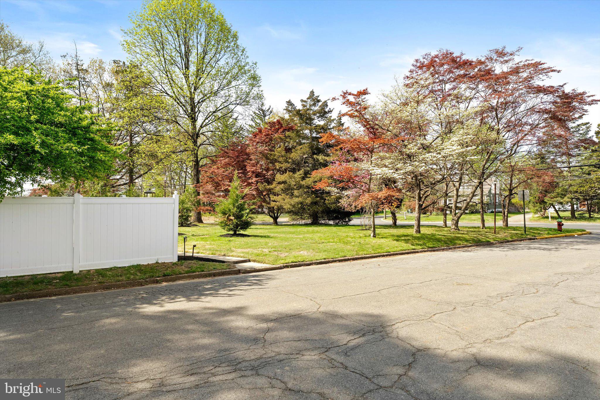 2164 Pennington Road Ewing, NJ 08638 - Photo 4 of 55