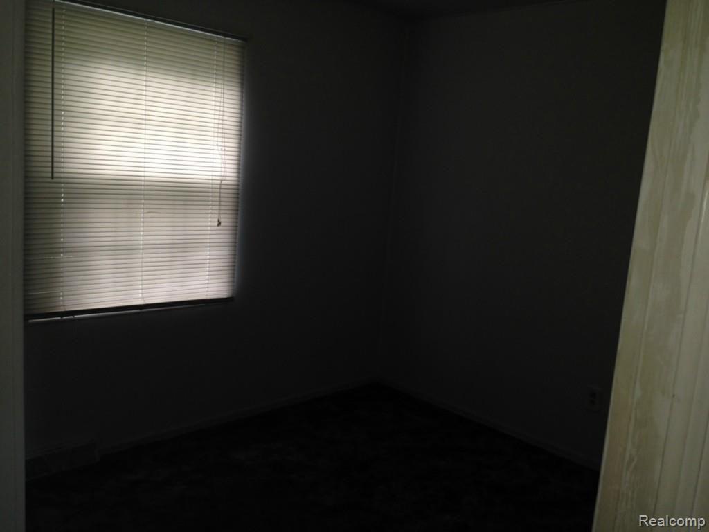 26122 Beverly Road Taylor, MI 48180 - Photo 9 of 9 image_1.jpg