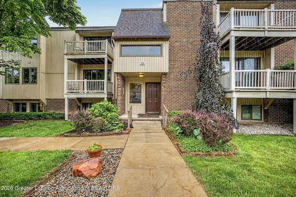 $114,900 | 523 Bainbridge Drive, Unit 34, East Lansing, MI 48823