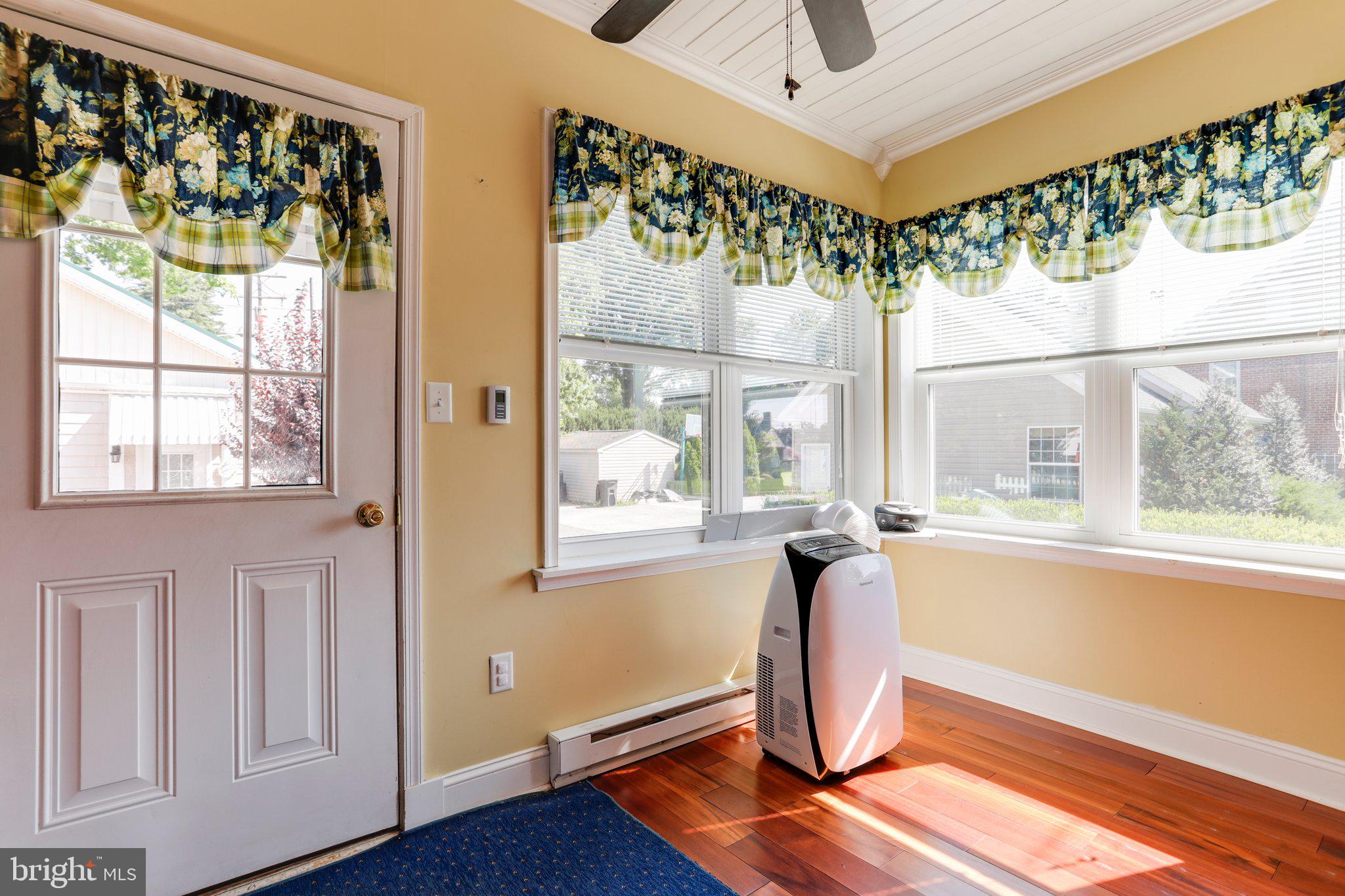208 Stock Street Hanover, PA 17331 - Photo 13 of 53 Gallery Image 13