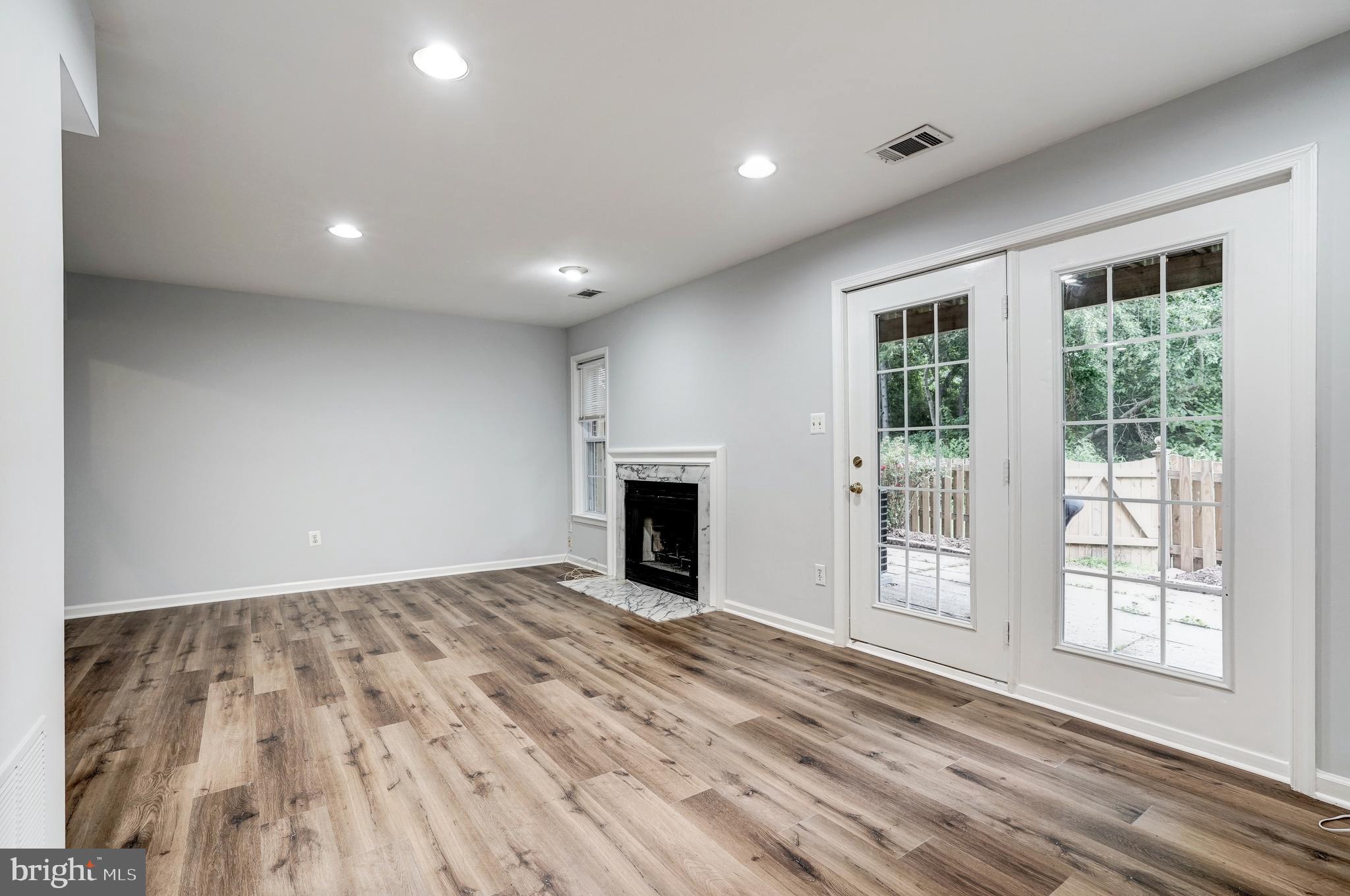 3827 Inverness Road Fairfax, VA 22033 - Photo 27 of 35