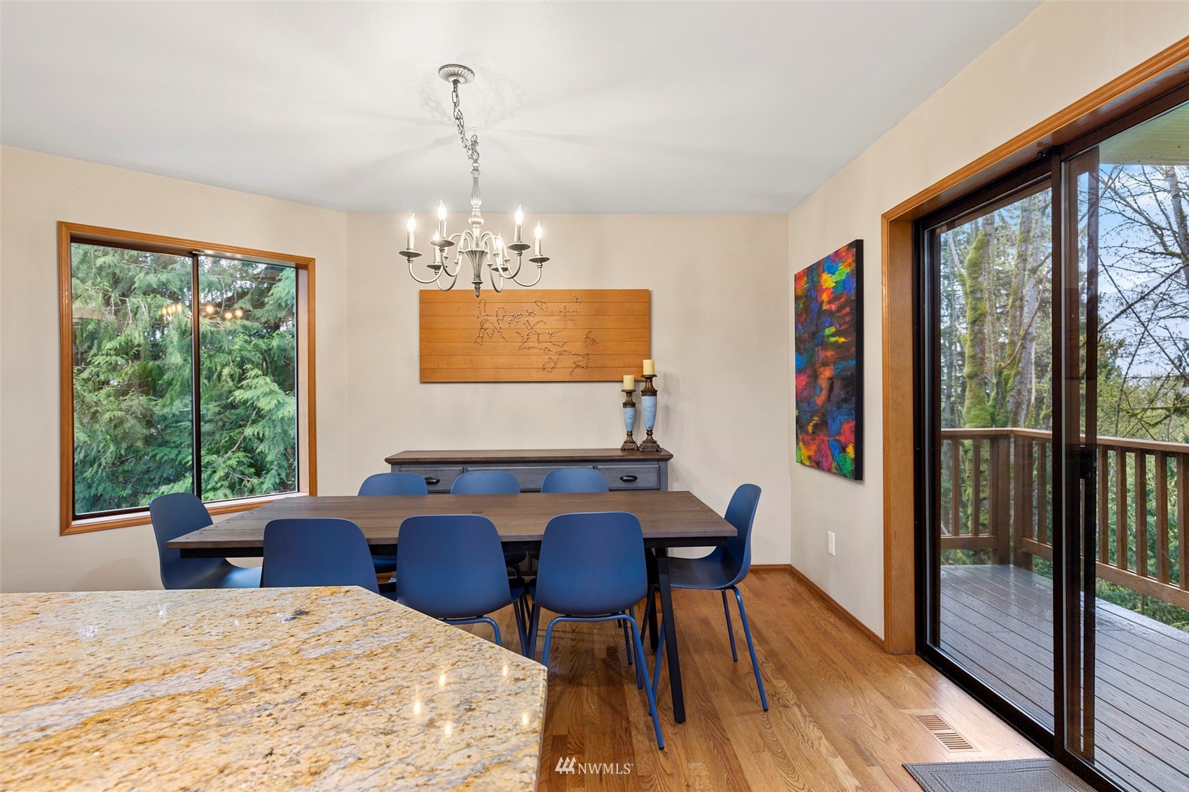 1070 Ridgewood Circle Southwest Issaquah, WA 98027 - Photo 13 of 38 Gallery Image 13