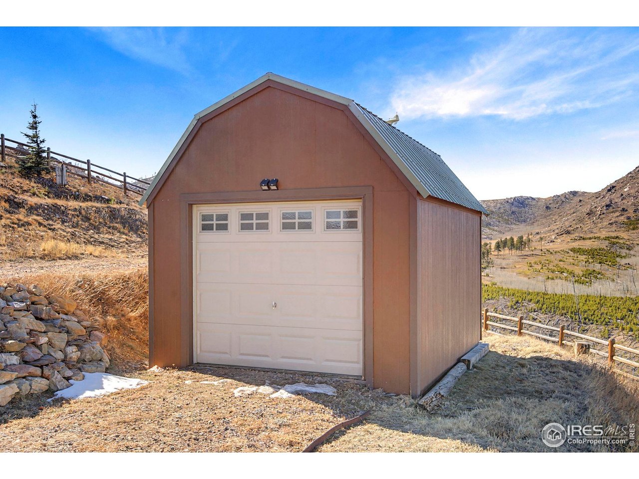 905 Stratton Park Road Bellvue, CO 80512 - Photo 17 of 50 Storage shed