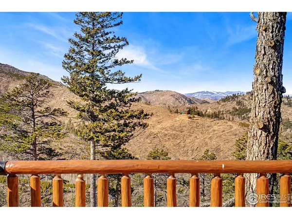 $855,000 | 905 Stratton Park Road, Bellvue, CO 80512