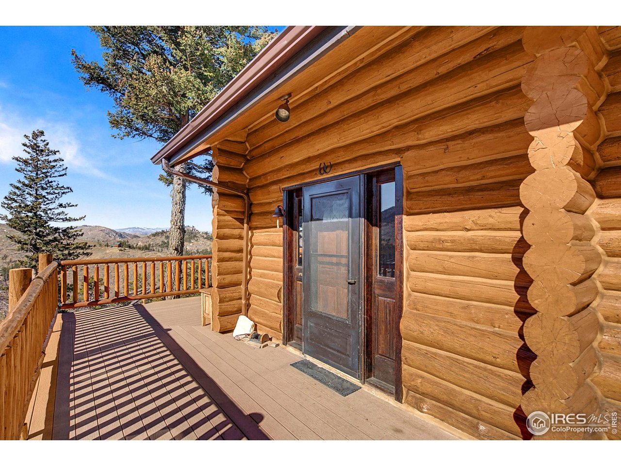 905 Stratton Park Road Bellvue, CO 80512 - Photo 25 of 50 S facing front door, bring your Adirondack chairs and bask in the sun from your Trex deck!