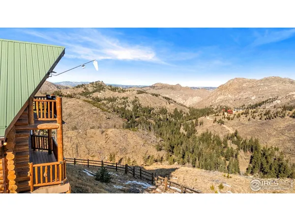 $855,000 | 905 Stratton Park Road, Bellvue, CO 80512